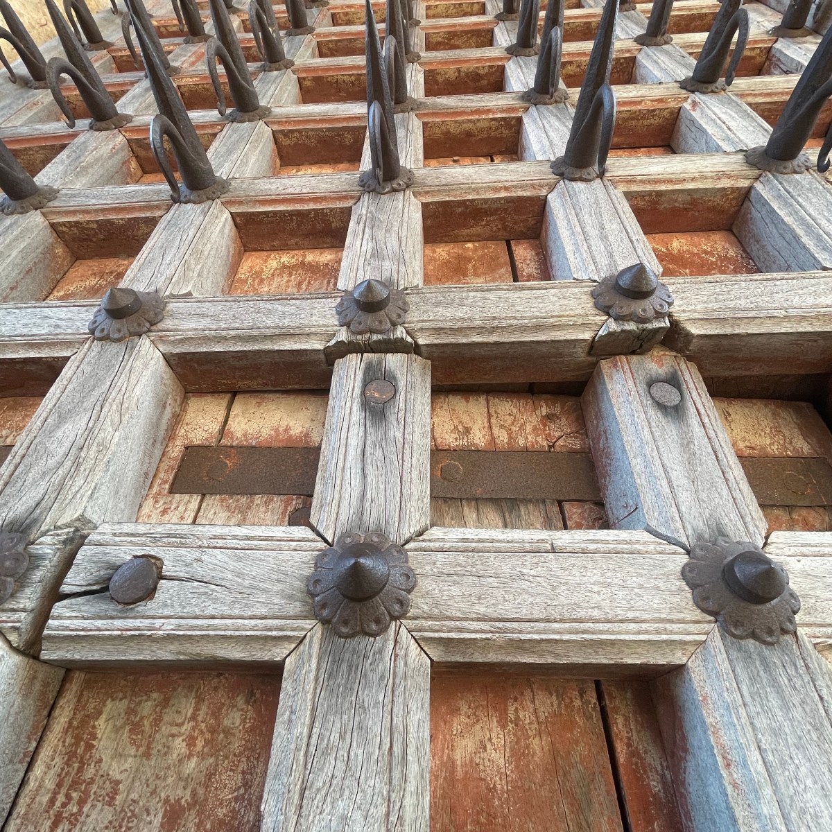 One photo, multiple stories – The&nbsp;door