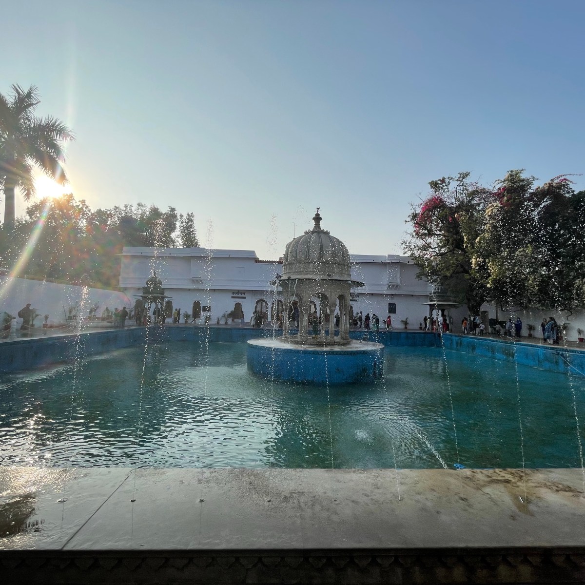 If you are a servant, be a King’s&nbsp;servant.