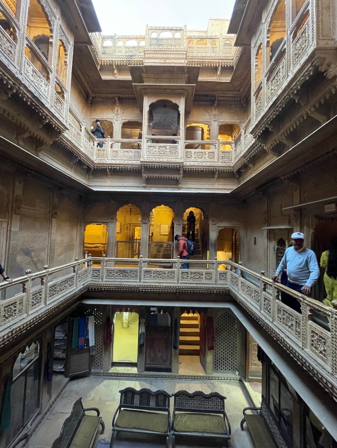 Aao Kabhi Haveli&nbsp;Pe